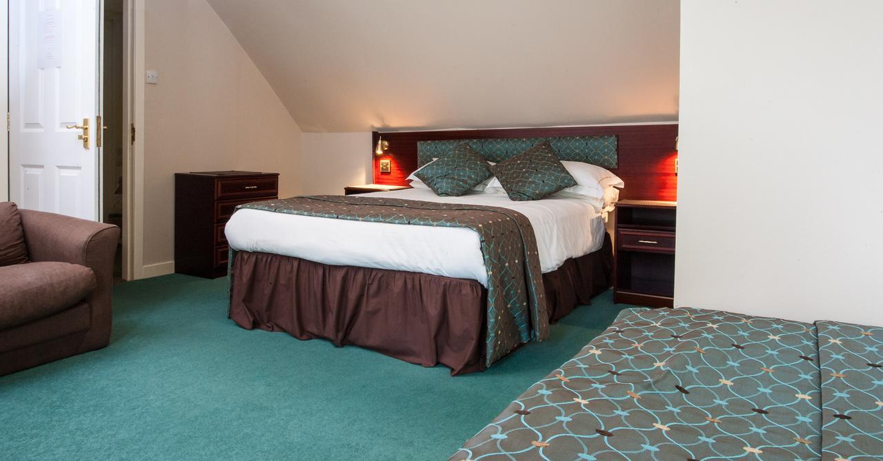 The Cnoc Hotel Struy Esterno foto